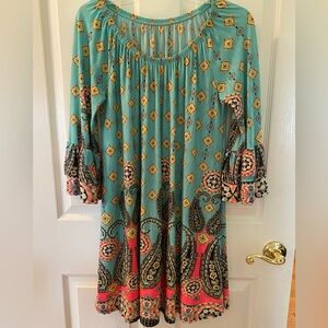 ‼️SALE-SALE-SALE‼️Boho dress, green/pink and multi color paisley, bell-sleeves💚💕